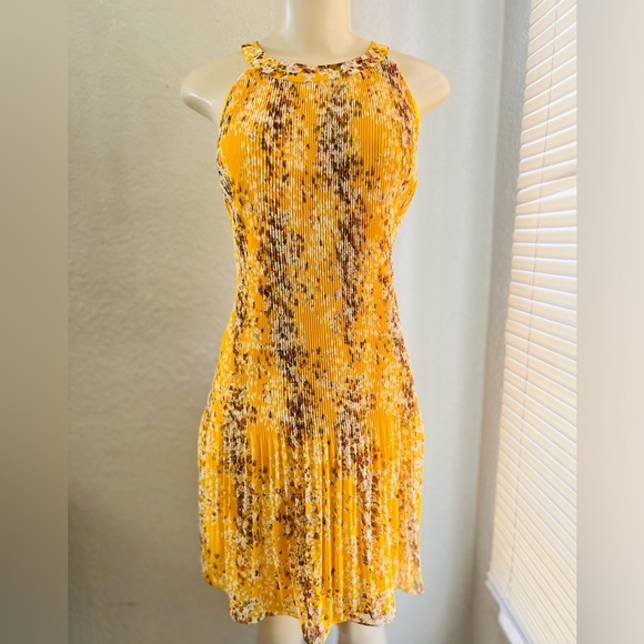 MAISON D’ AMELIE LADIES SIZE XL  WITH TAGS STRETCHY PLEATED LINED SLEEVELESS - Picture 1 of 9